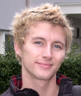 Cory Stevens Branlette espagnole