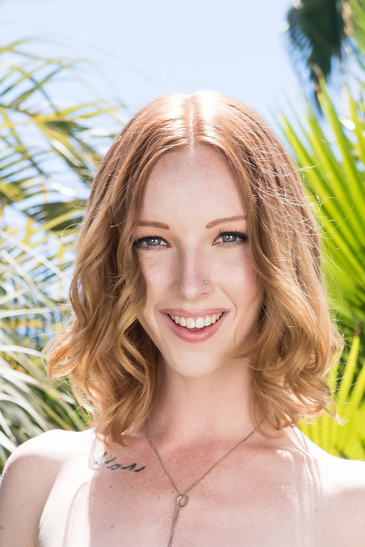 Photo HD Katy Kiss - 5