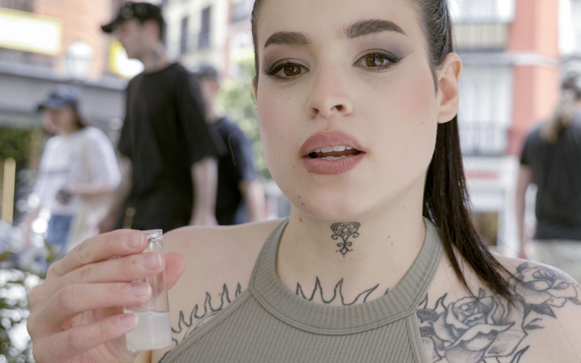 Saba Lapiedra #1 - Interview before Bukkake