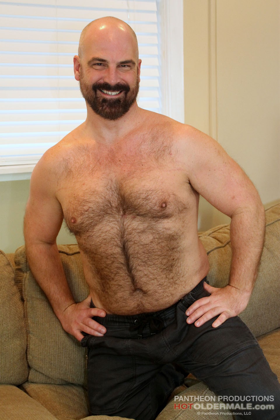 Vino Stone Anulingus