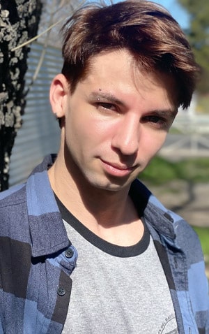 Lorenzo August Anulingus