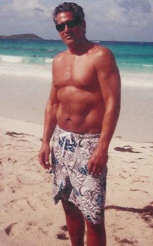 Photo HD Herschel Savage - 2