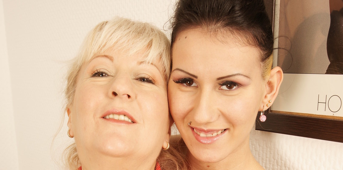 Horny old and young lesbian couple