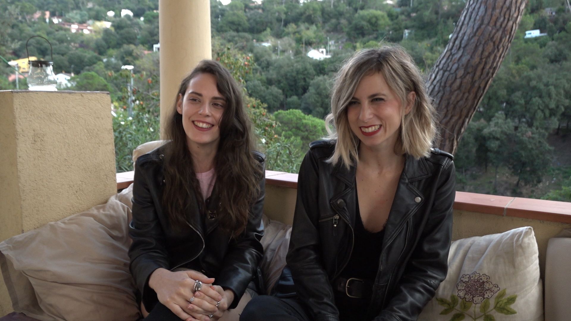 Cintia & Anneke: Interview with Cintia & Anneke