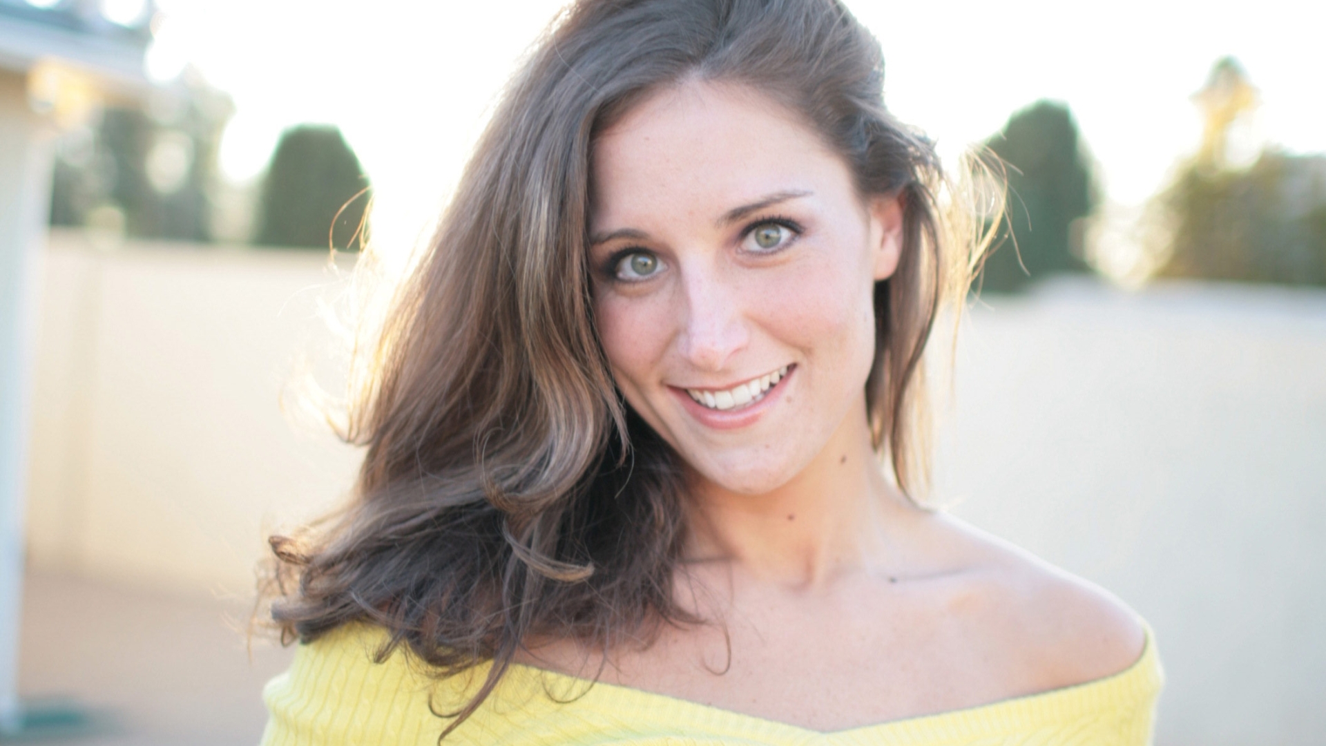 Amateur Allure Features Jennifer (aka Jayma Reid) Getting a Protein Facial in Stunning 4K