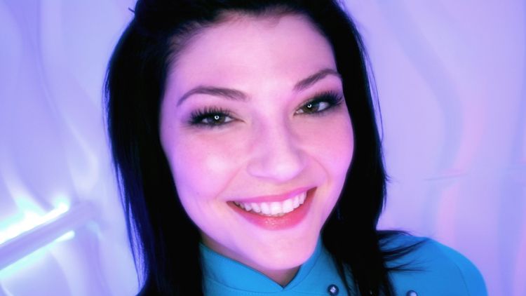 Jessica Rex Shows Her Oral Talents