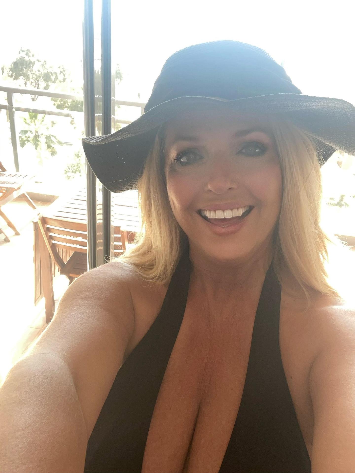 Photo HD Tori Hartley - 1