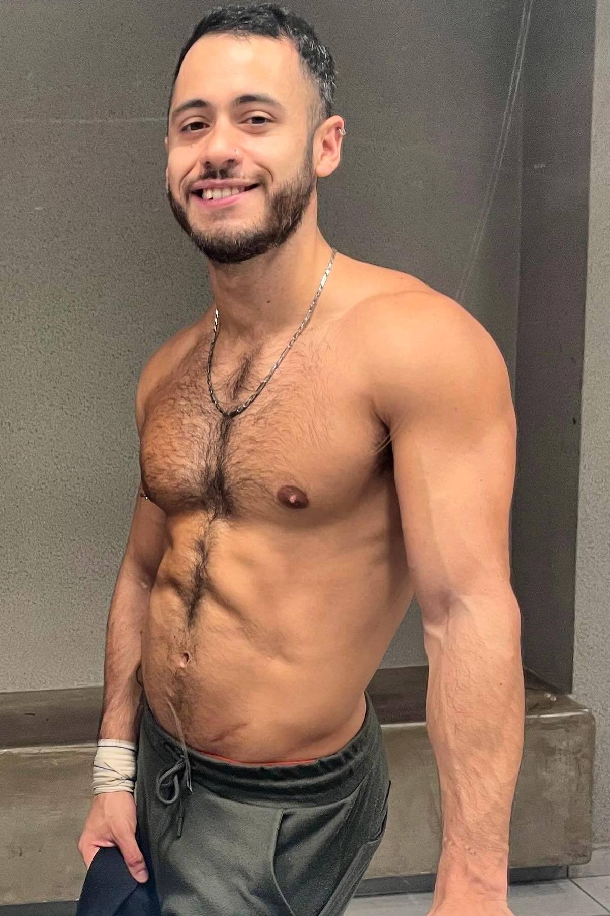 Photo HD Luke Gaudí - 2