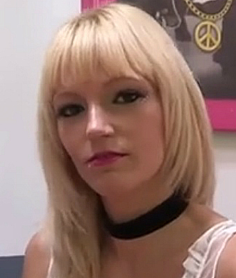 Photo HD Estefani Tarrago - 5