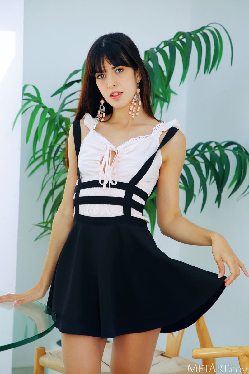 Photo HD Leni Doll - 7