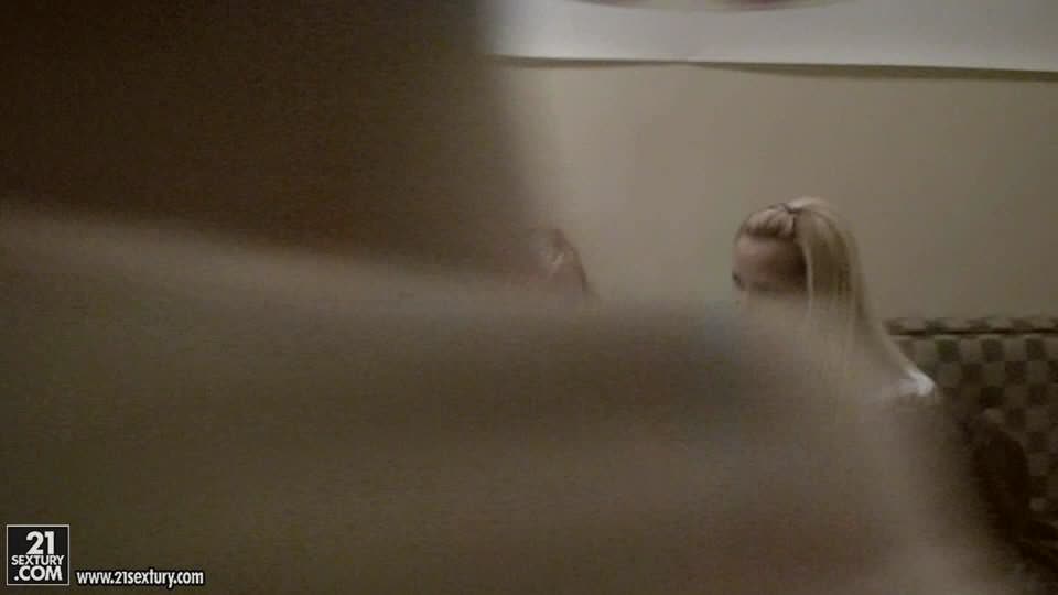 Up close and personal: Viv Thomas award party - 1.