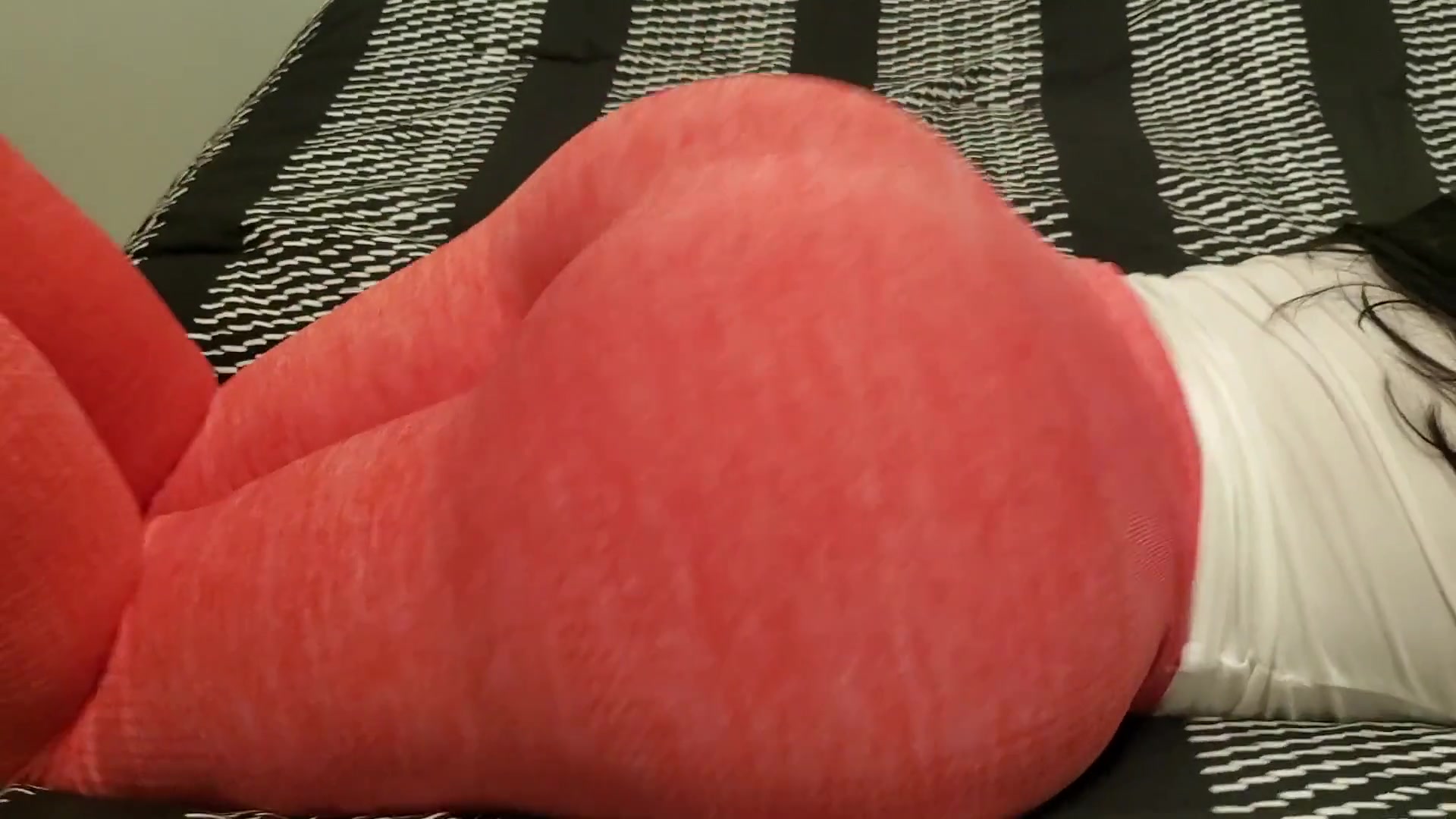 Thick Latin MILF Yoga Instructor Gets Fucked By One Of Her Students