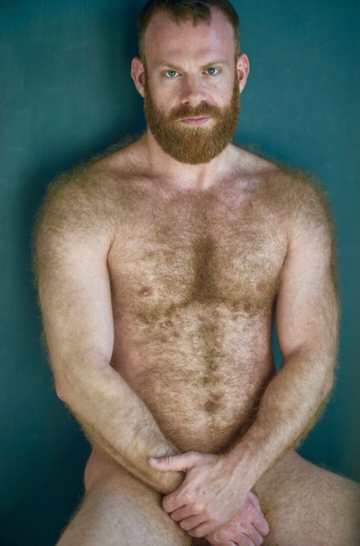 Photo HD Russell Tyler - 1