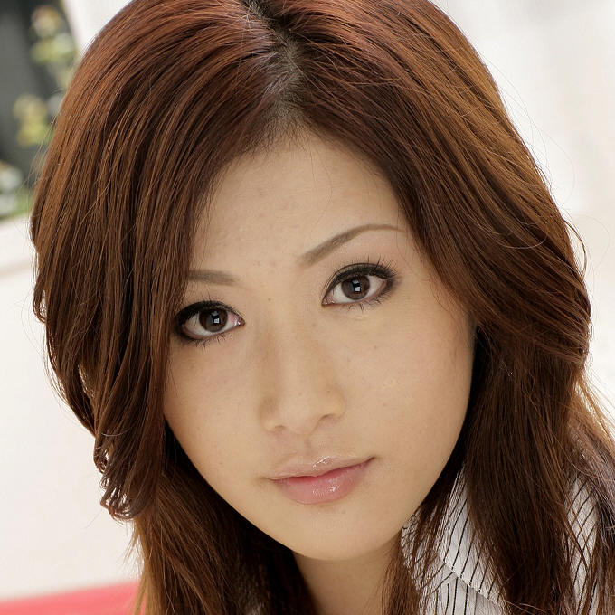 Emi Orihara Facial