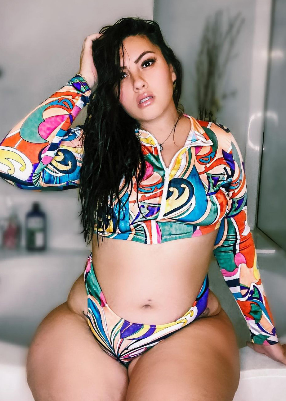 Photo HD Sabella Monize - 3