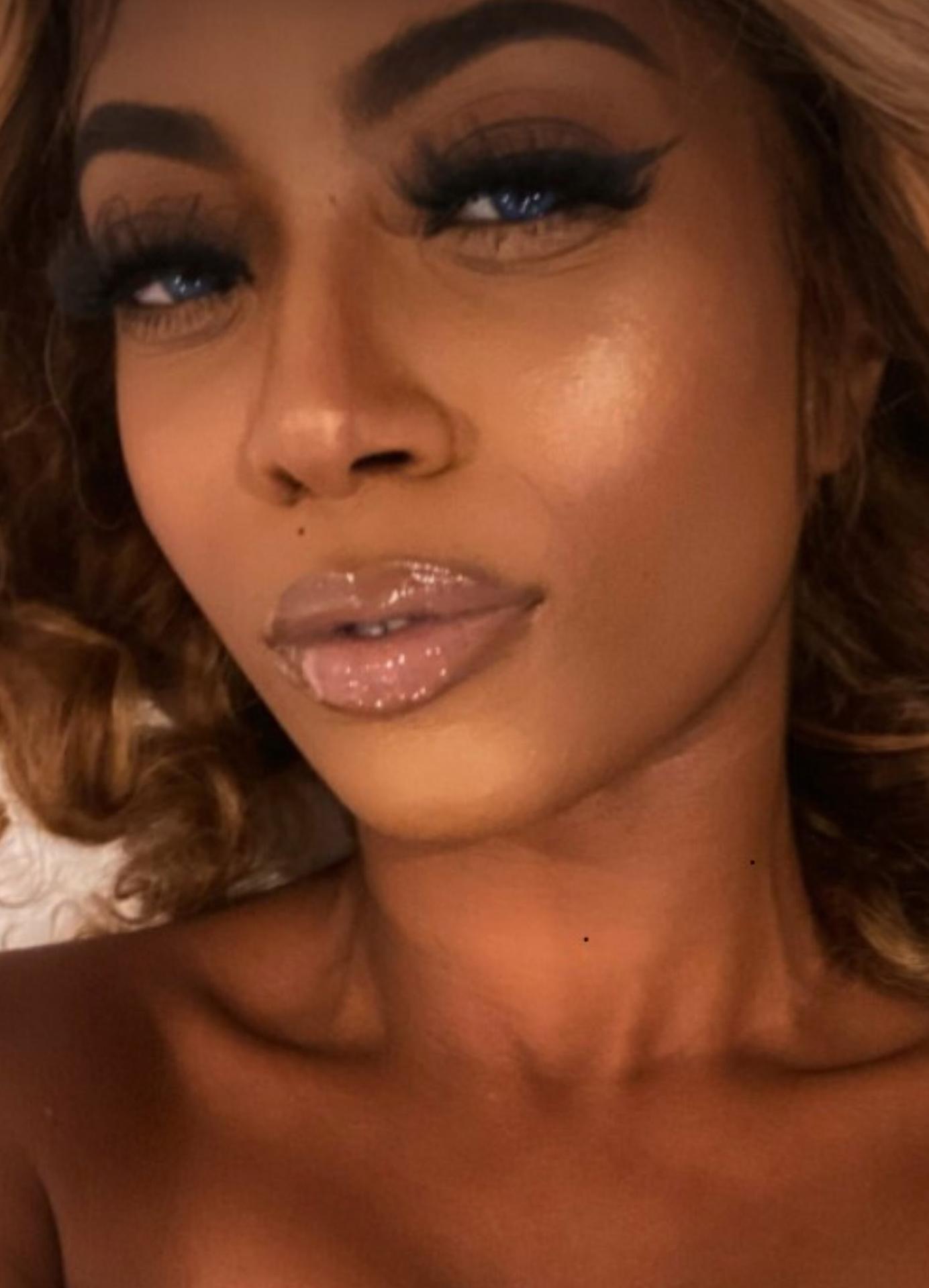 Miss Nene Banks Brickzilla1