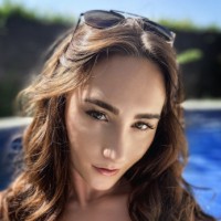 Photo HD Hannah James - 7