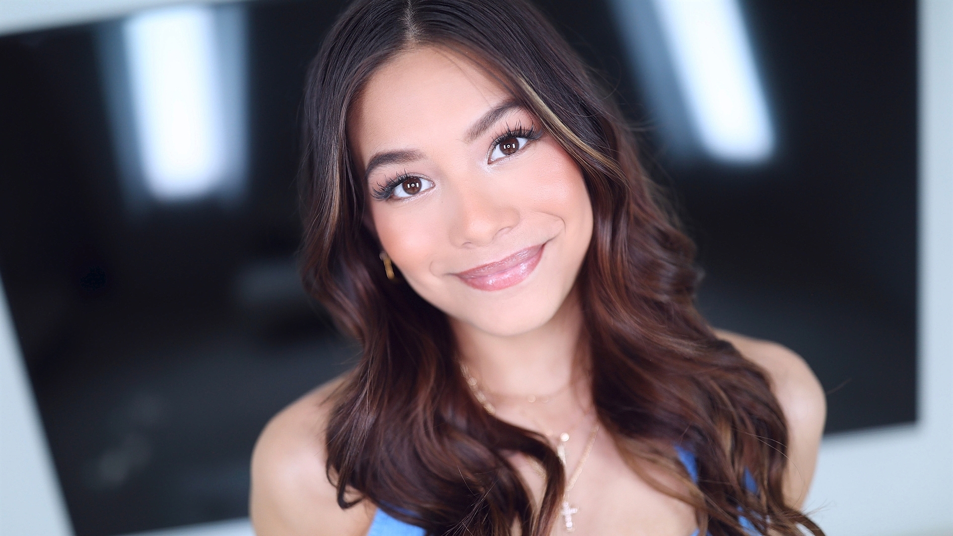 Kate Legend's Amateur Allure Introduction