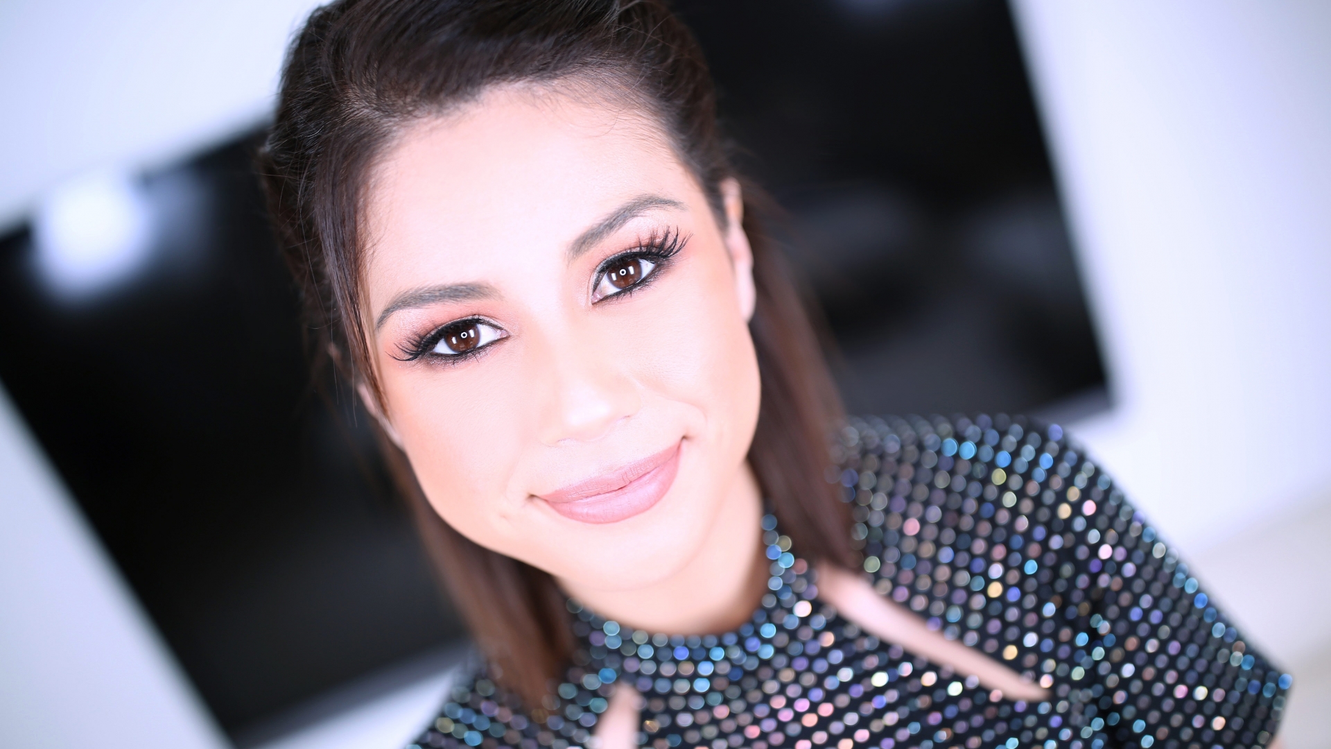 Penelope Reed POV, Adorable Babe Gives Oral Sex and Swallows Cum