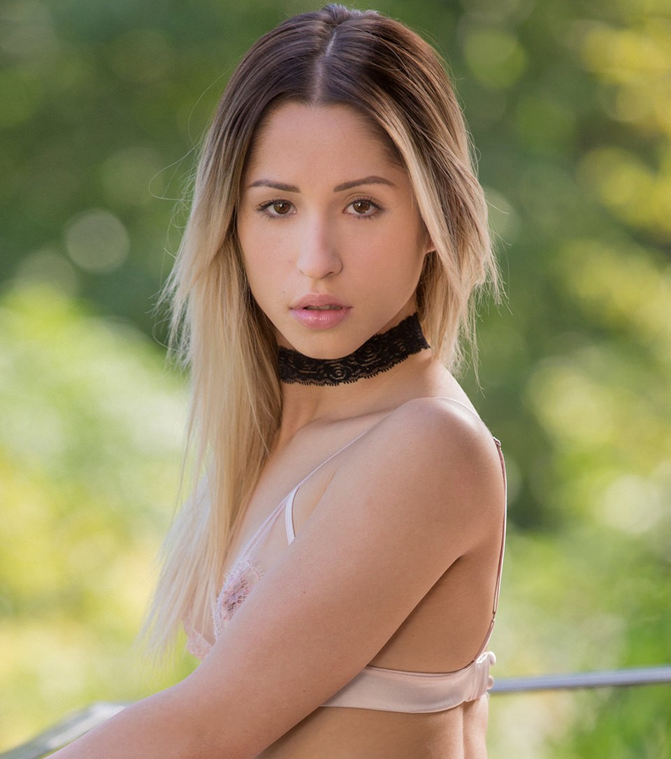 Photo HD Goldie Glock - 9