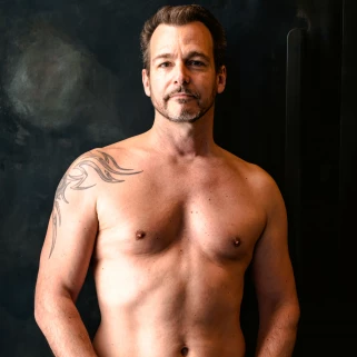 Ethan Angus Dorcel Club