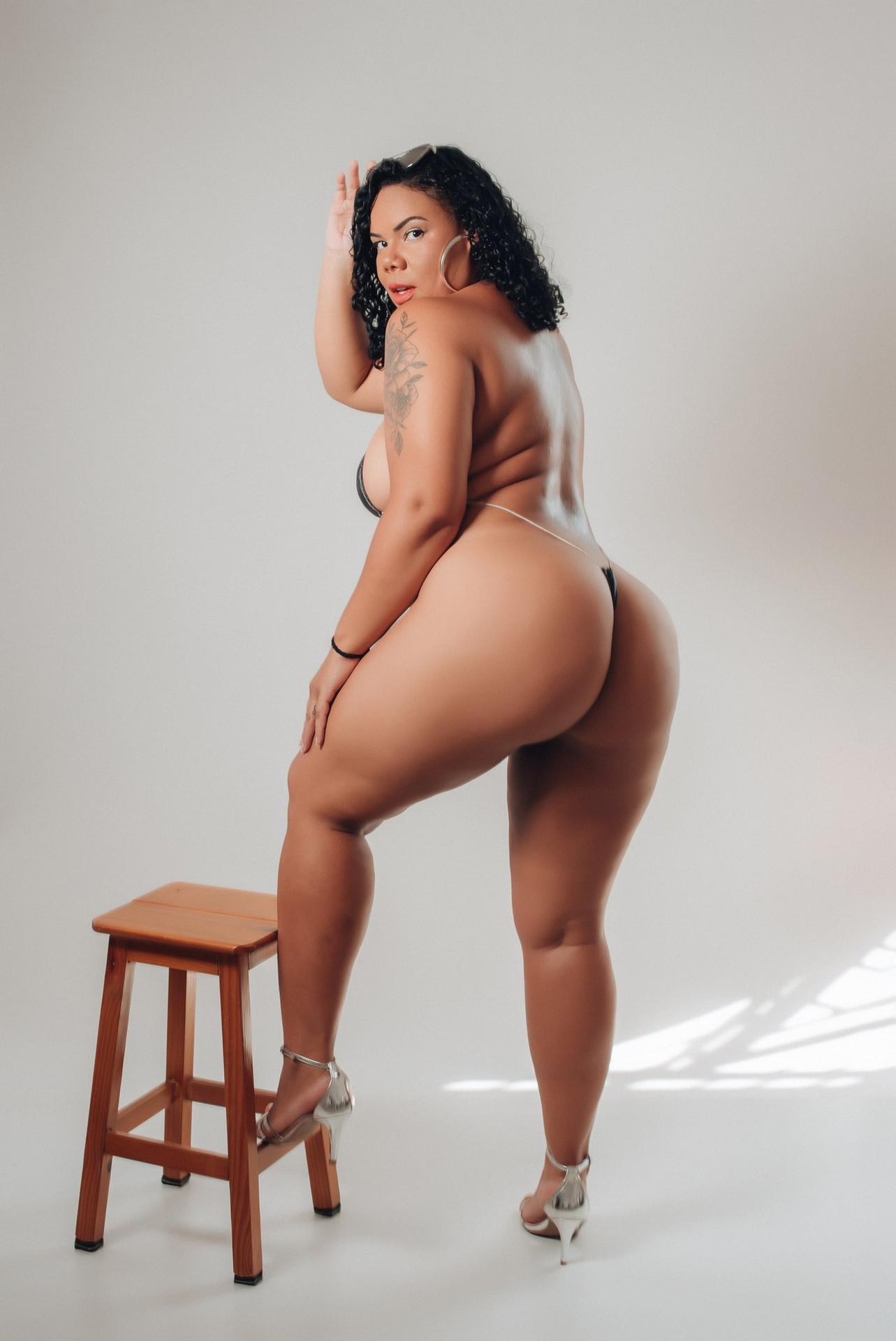 Photo HD Pamela Santos - 2