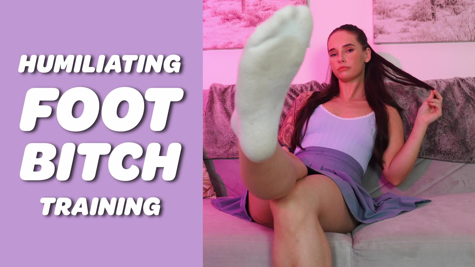 Humiliating Foot Bitch Training – Ashleigh