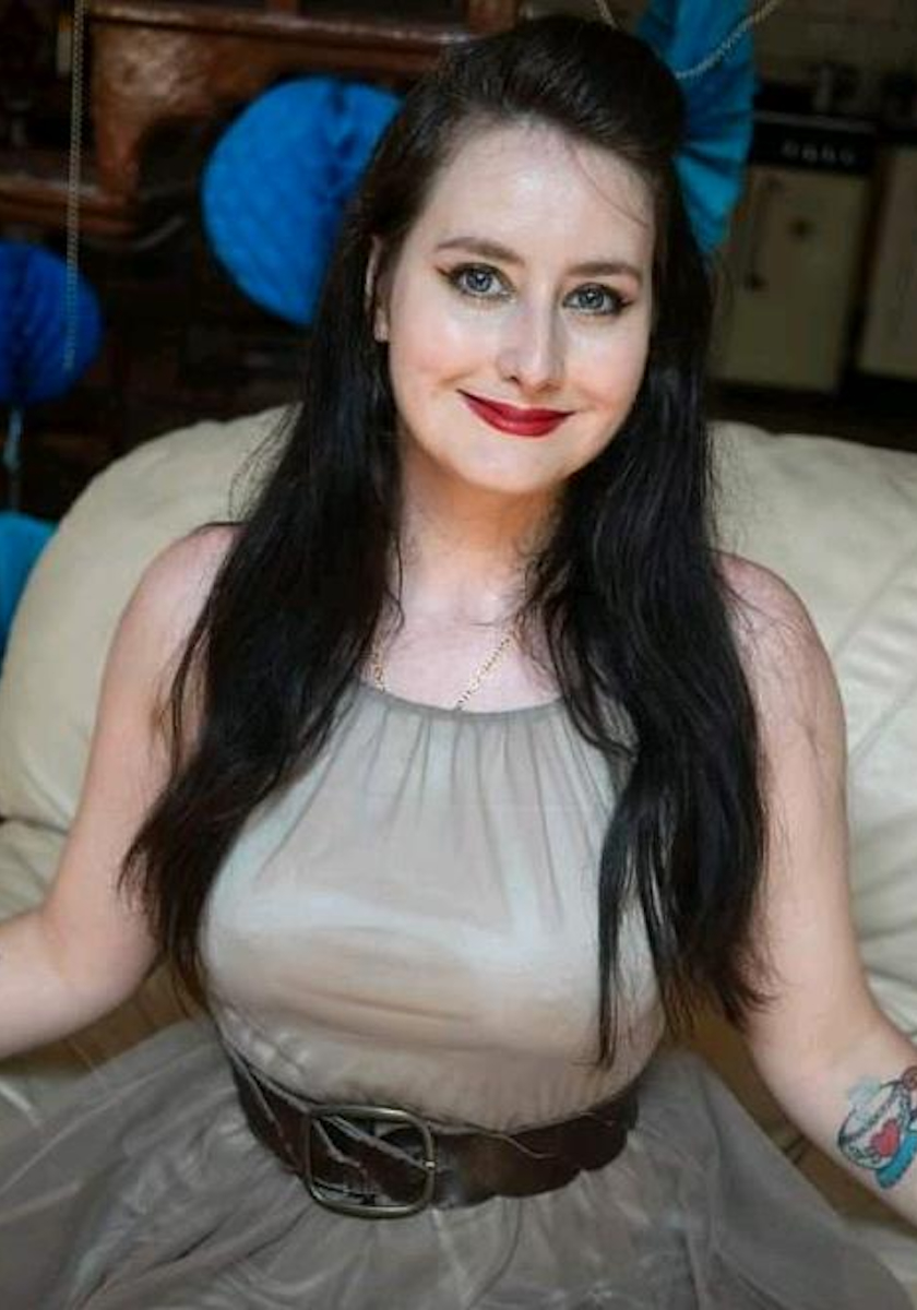 Photo HD Elly Raine - 7