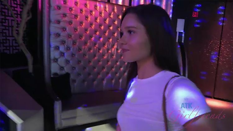 Zoe Makes It To Vegas!