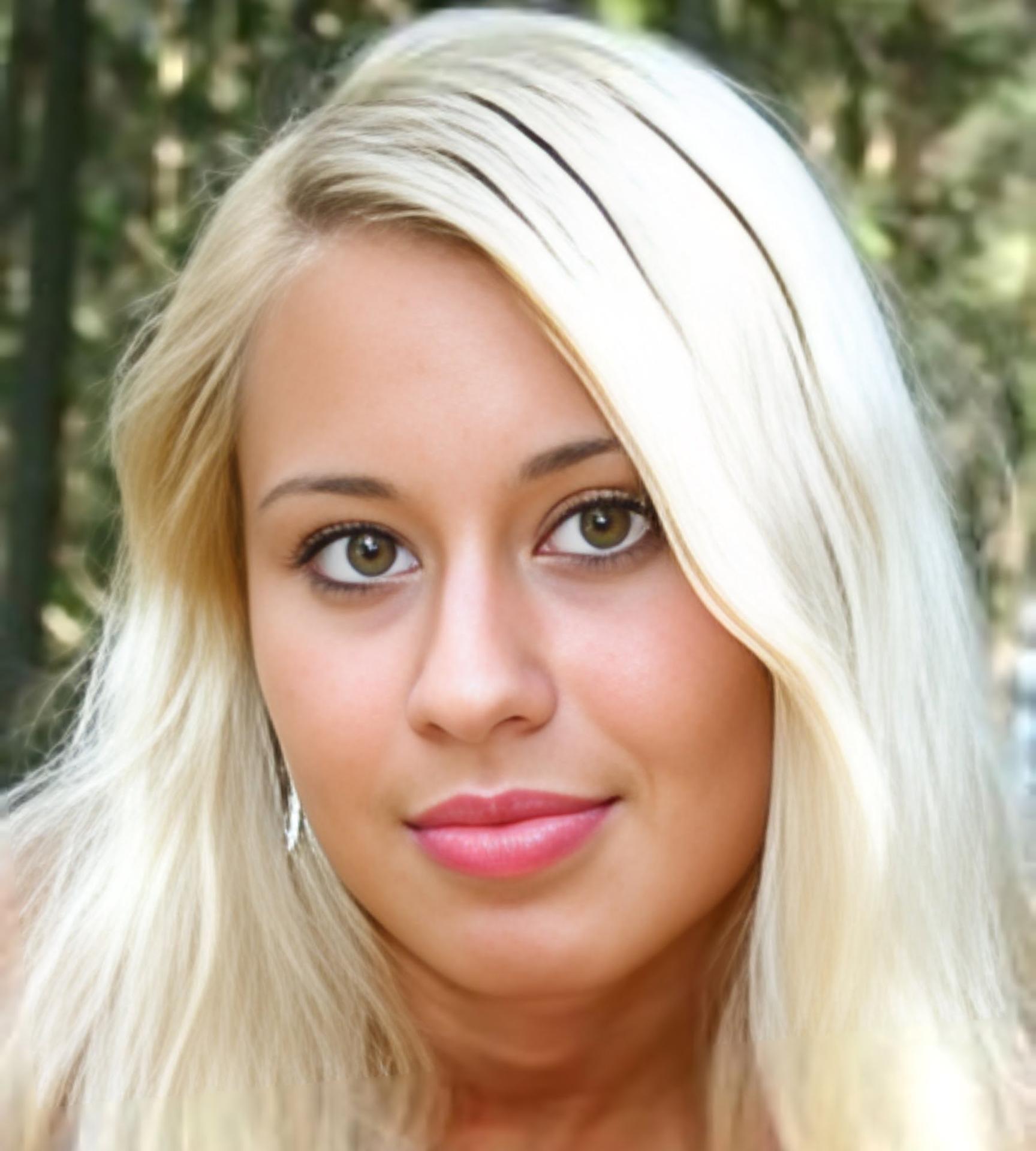 Olga Milenina Lesbien