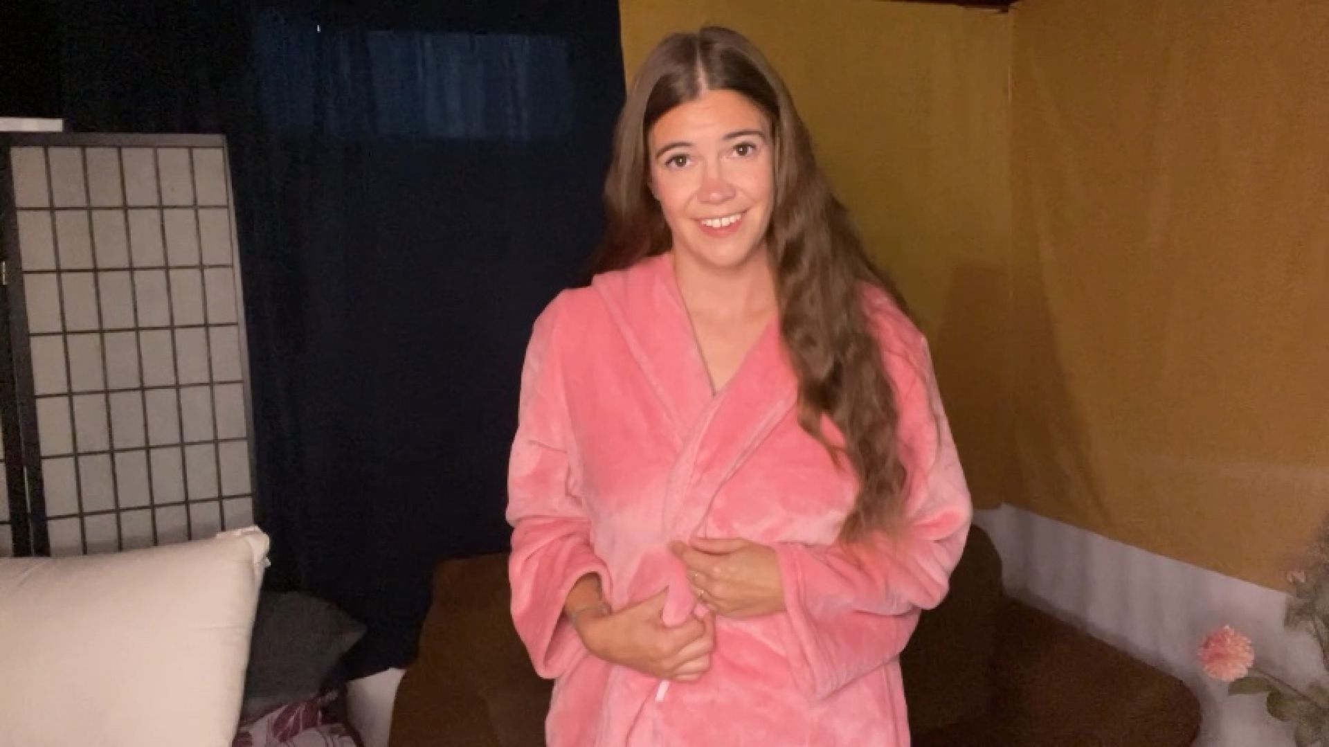 Mommy's Bra Try On Haul