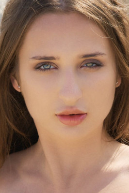 Photo HD Adelle Torres - 1