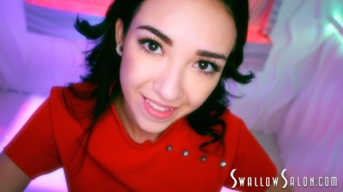 Kiley Jay A Petite Teen Loves To Swallow