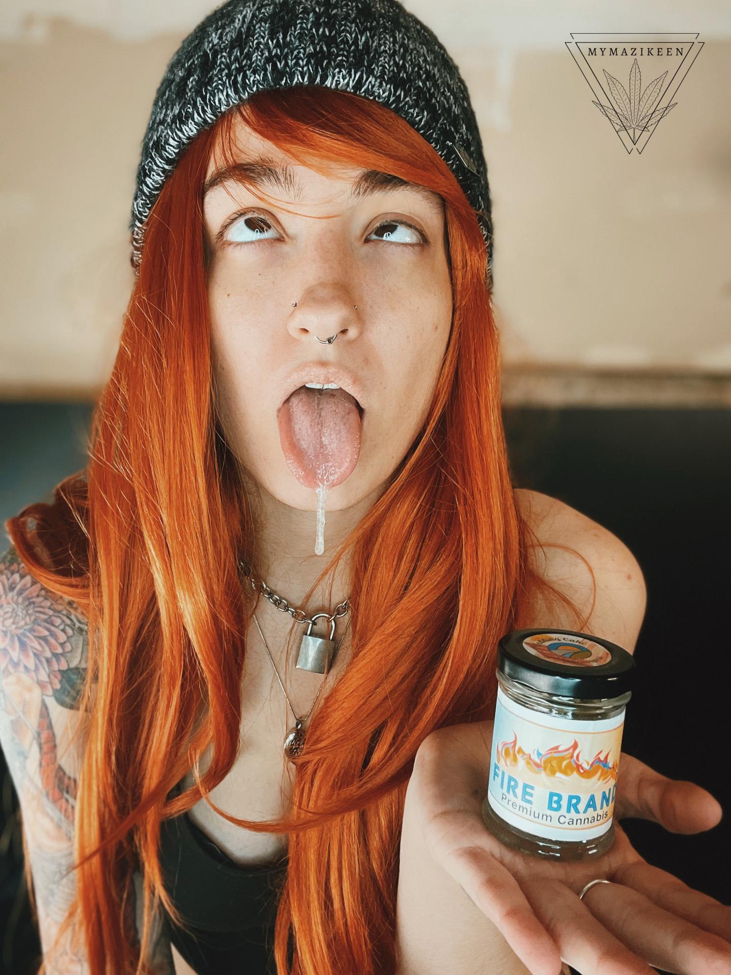 Mazikeen Moon Casting Couch-HD