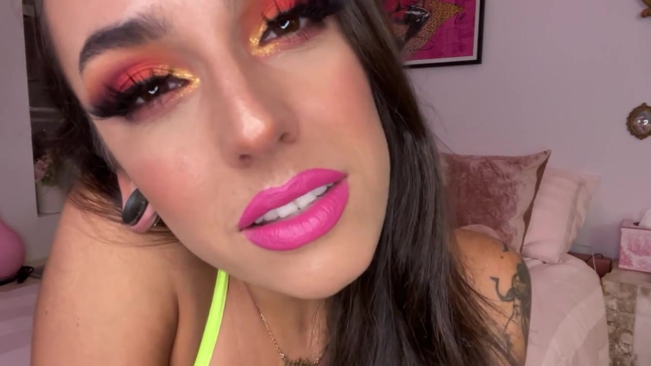Pink Lipstick Babe: Story Time for Horny Nerd Losers