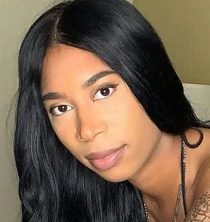 Photo HD Ari the Amazon - 3