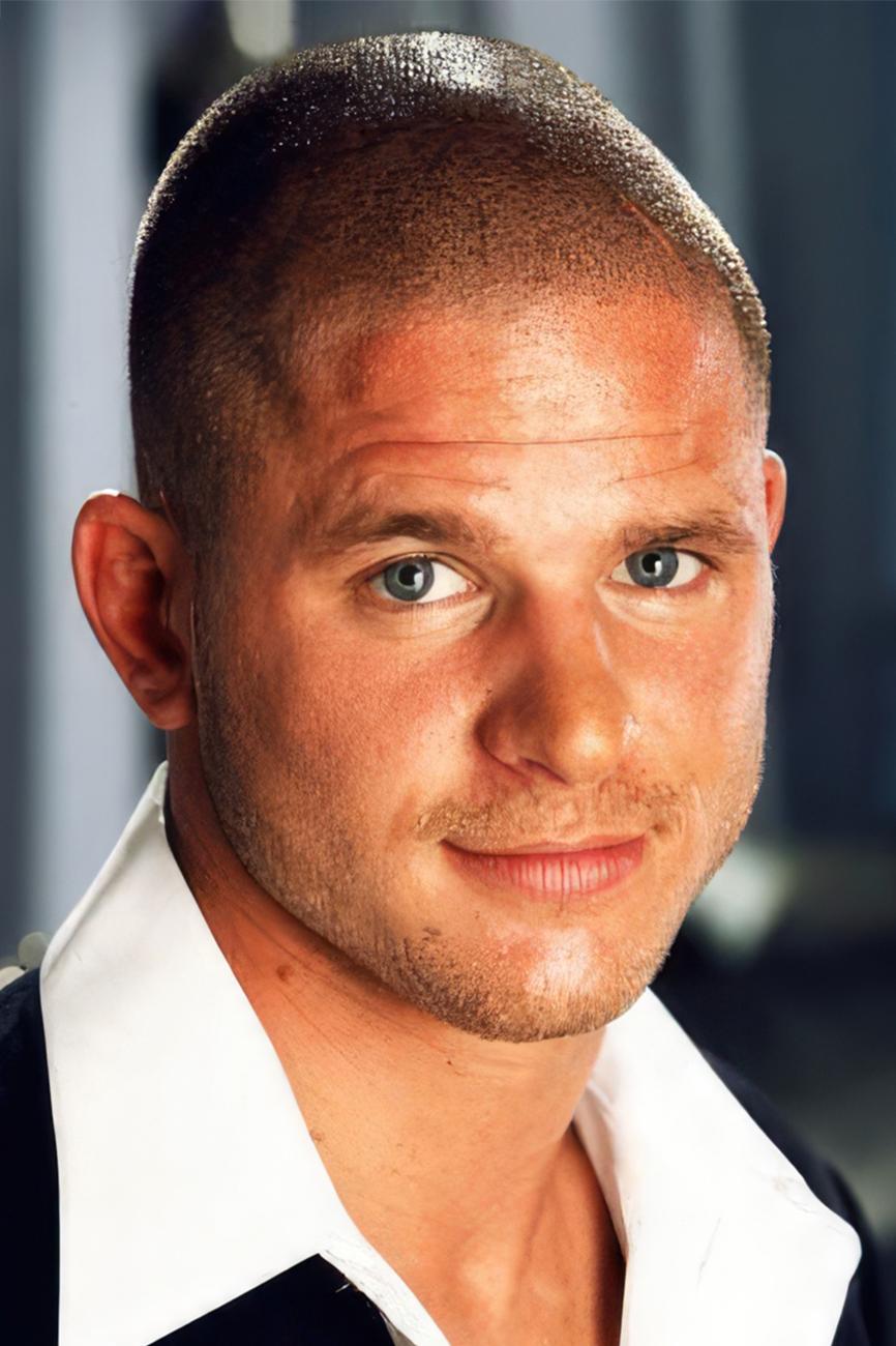 Scott Nails Digital Playground