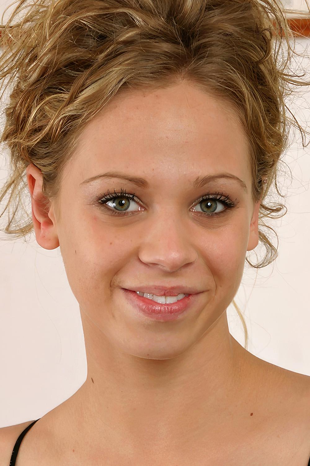 Photo HD Haylee Bangg - 1