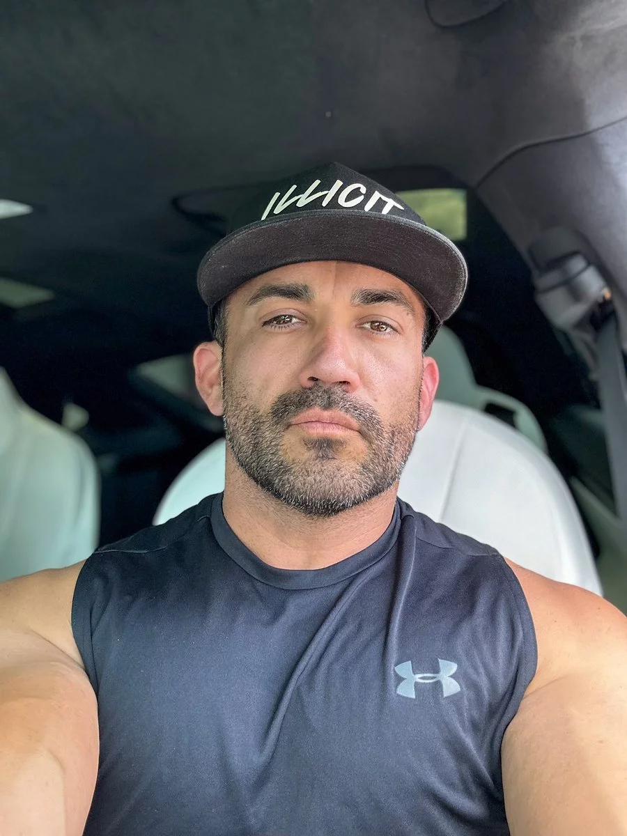 Photo HD Derek Luxe - 1