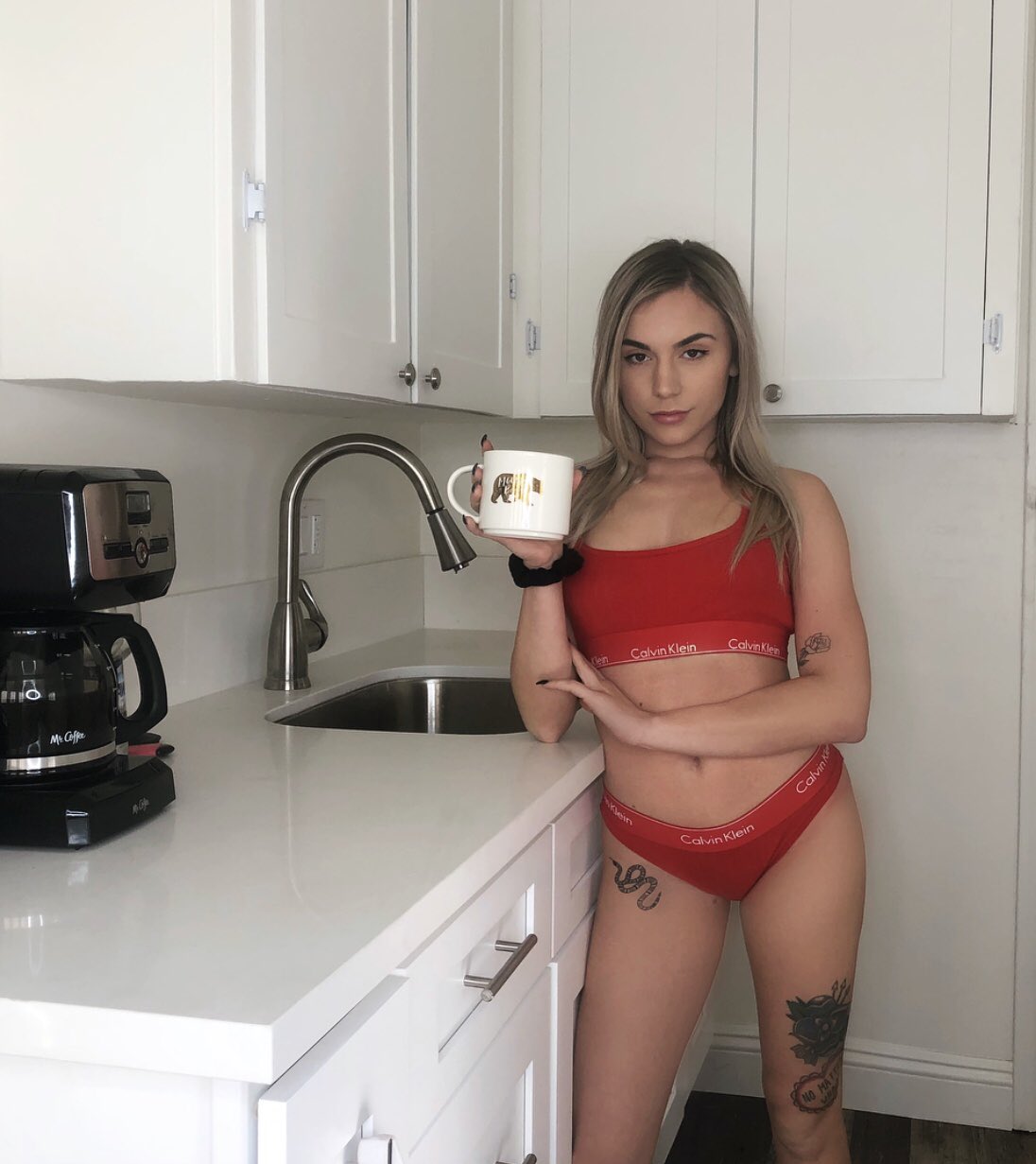 Photo HD Lucy Scott - 5