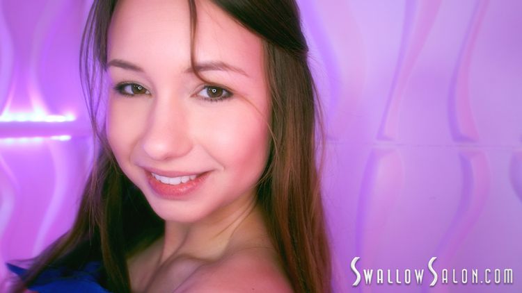 Taylor Sands Natural Beauty Swallows It All