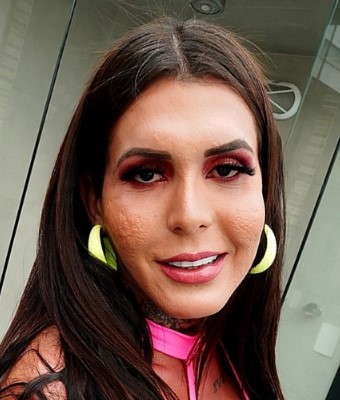 Photo HD Amanda Top - 10