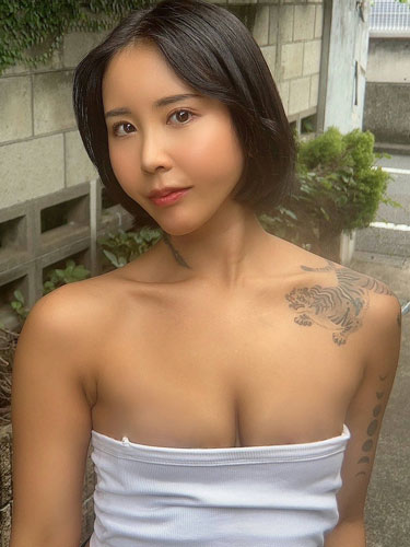 Photo HD Noemi Yagami - 9