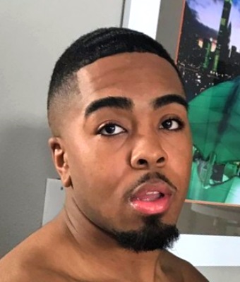 Photo HD Zsur Cummings - 1