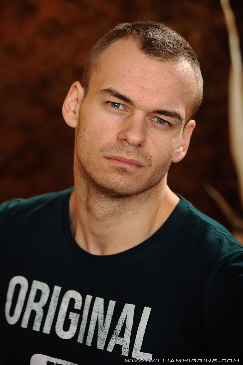 Igor Vesely William Higgins