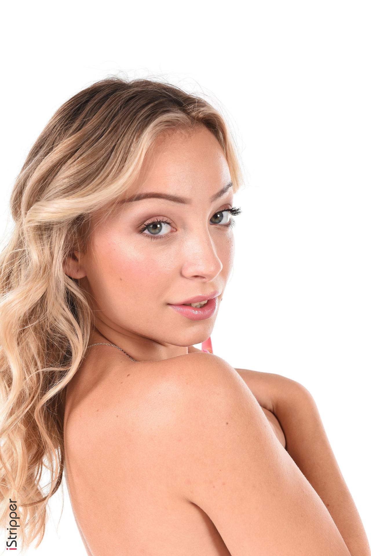 Photo HD Noah Pink - 1