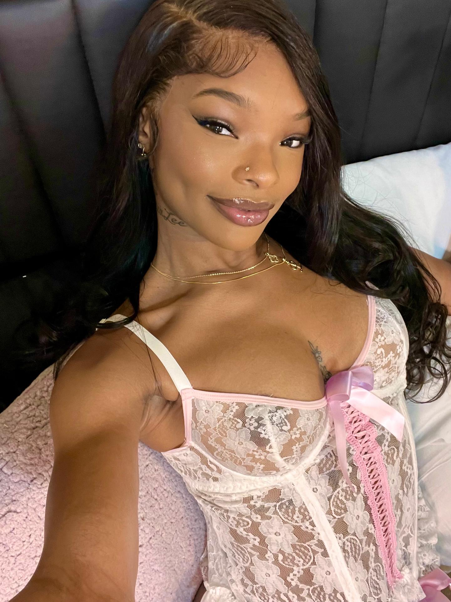 Lashae Lee Dire Desires