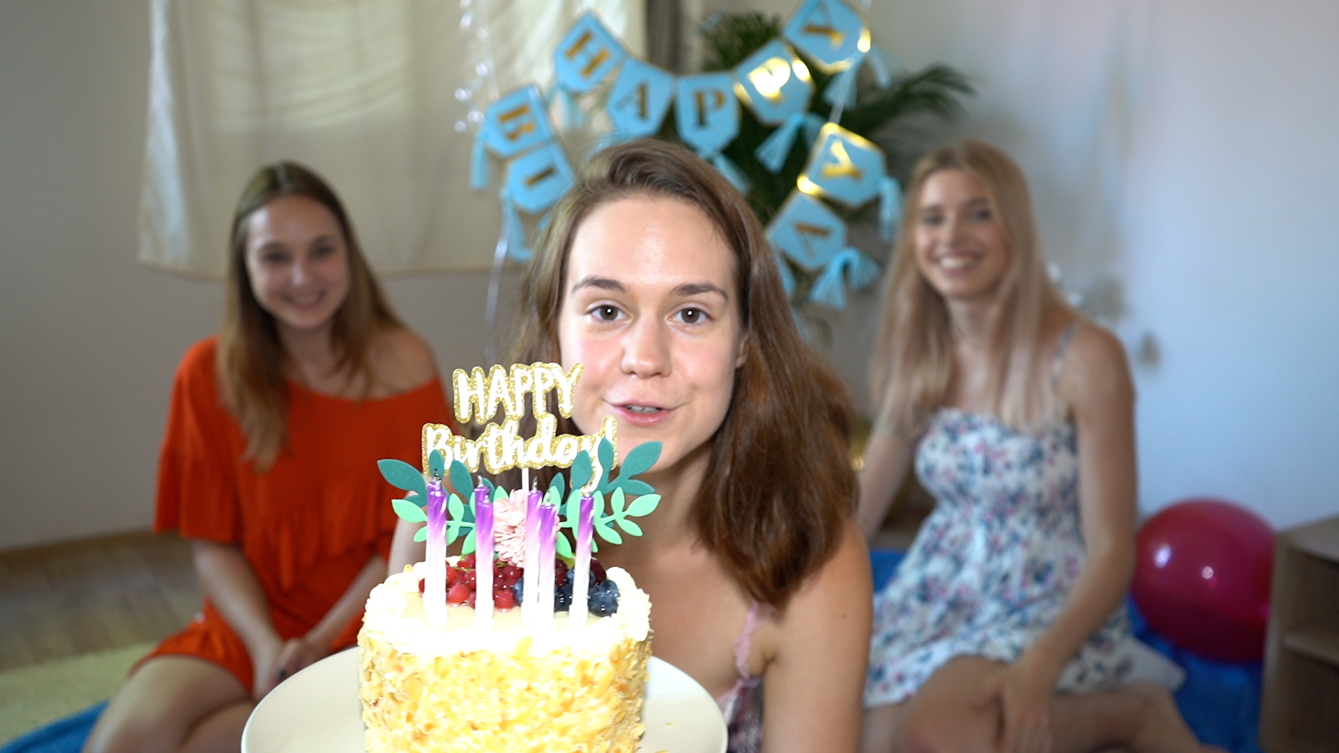 Ophelia & Anca & Freya M: Interview