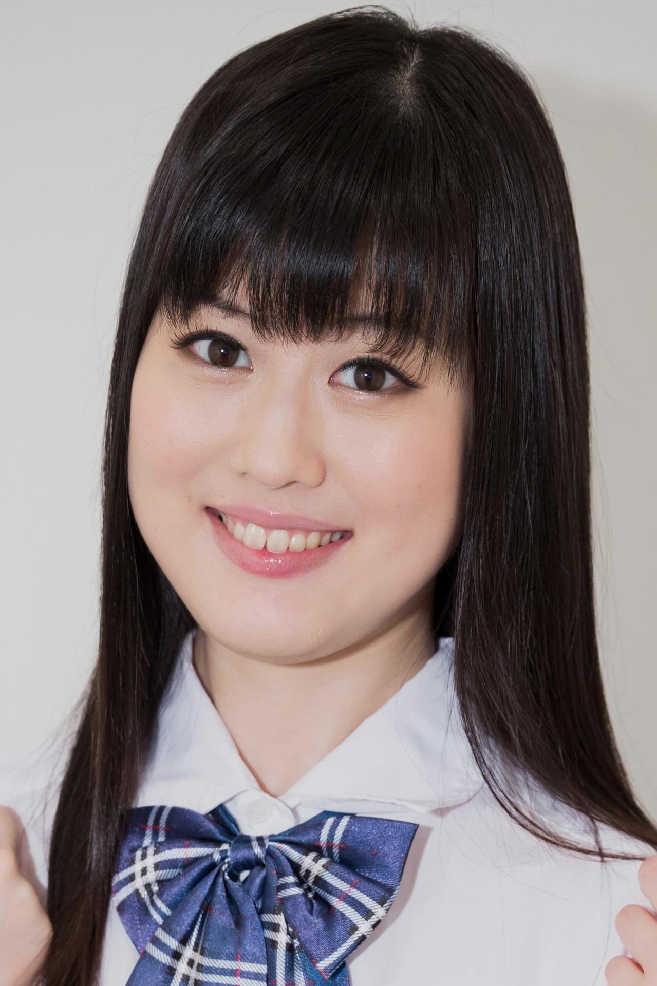 Koharu Narumi Facial