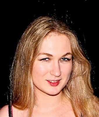 Jennifer Jackson On A Dogging Mission